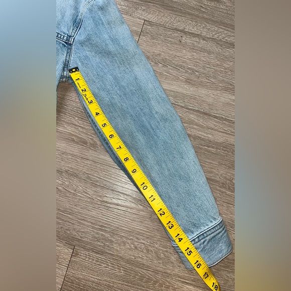 Madewell Boxy-Crop denim jacket women's size S 100% cotton ligth wash jean jacke - Picture 8 of 9